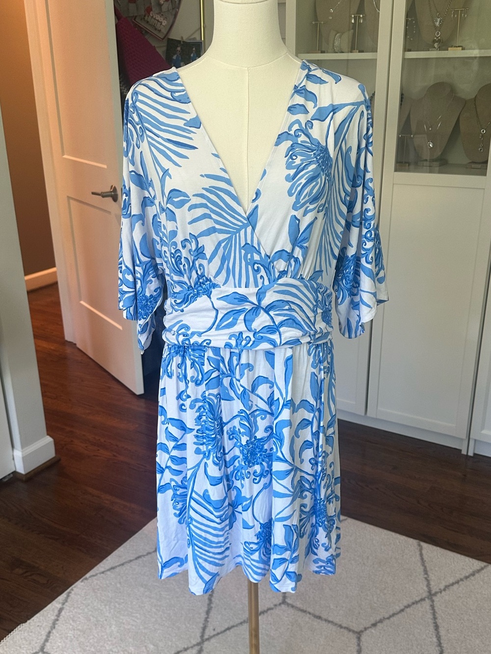 Like New Lilly Pulitzer Parigi Skort Romper in resort white glisten in the sun - Picture 3 of 10